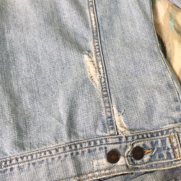 Jean Jacket - Picture 7 of 8